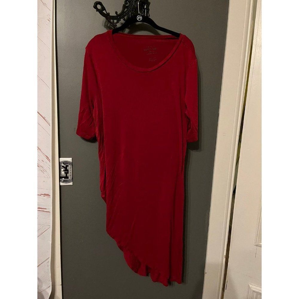 Torrid Size 3 Super Soft Red Asymmetrical Tunic T… - image 1